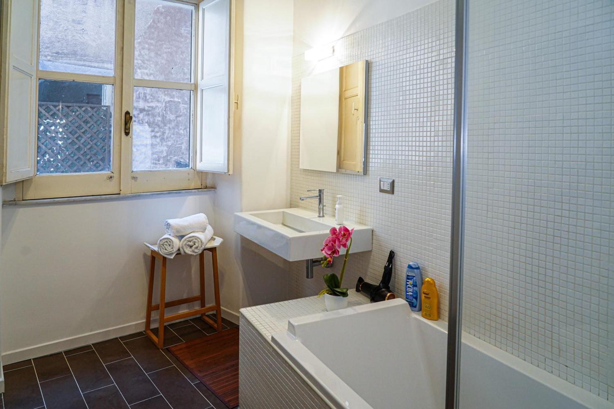 La Petite Suite CTA Exterior foto